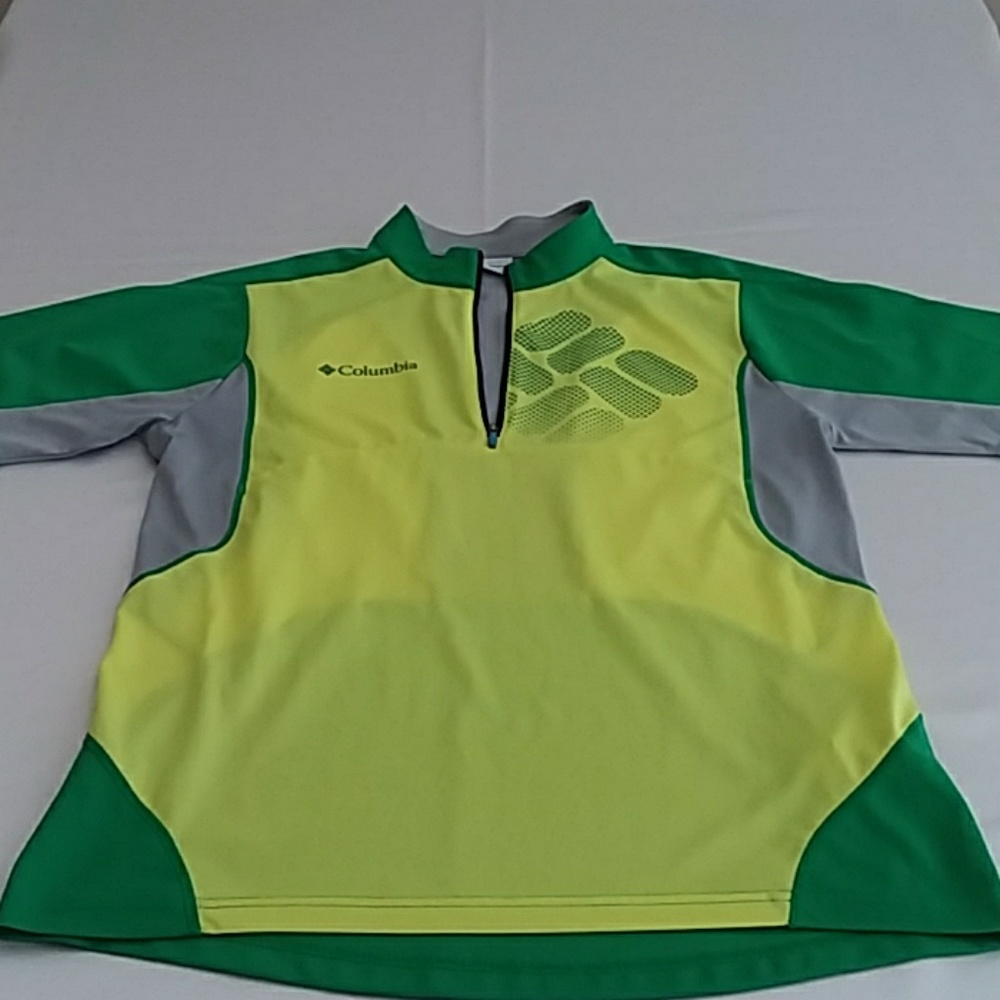Sports top